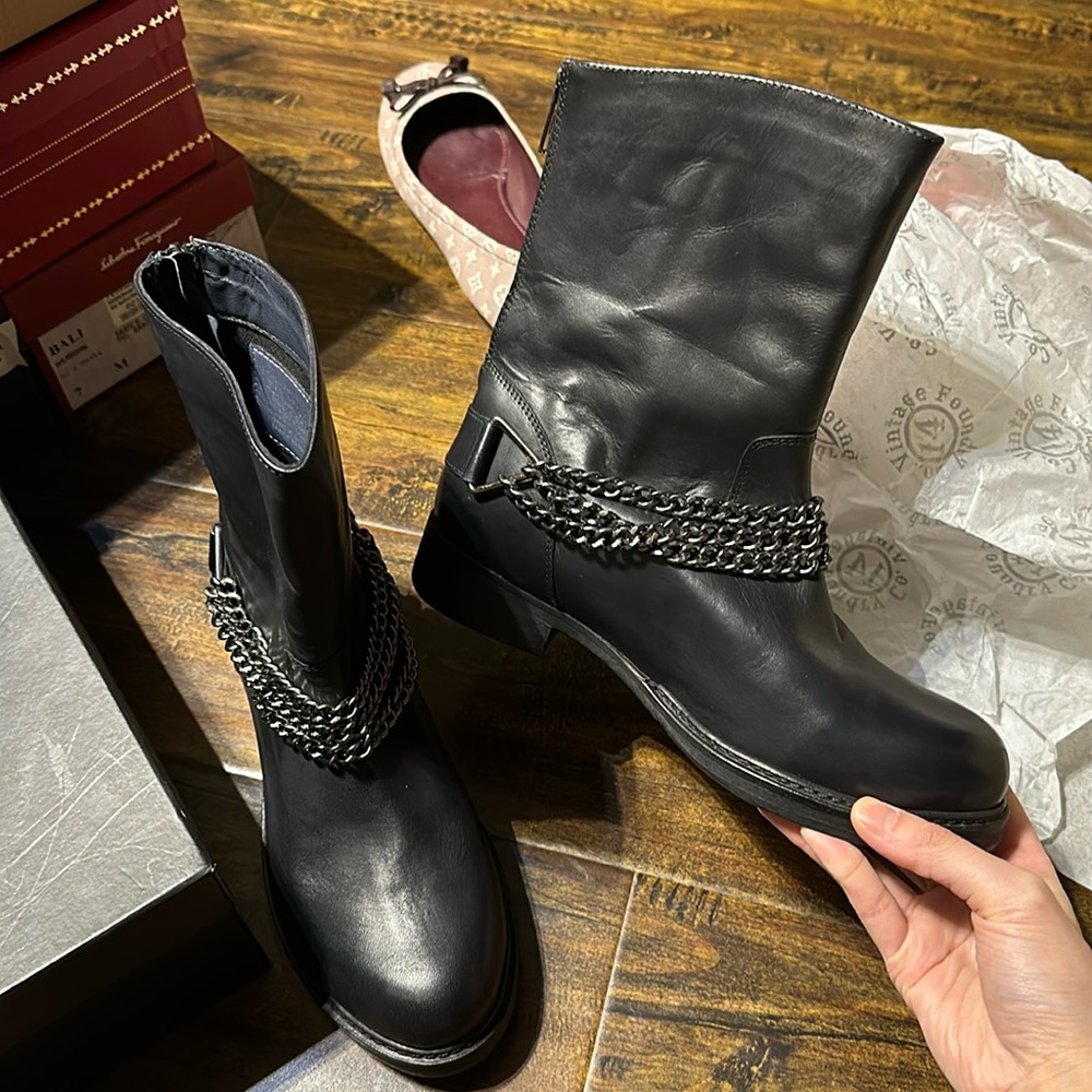 boots